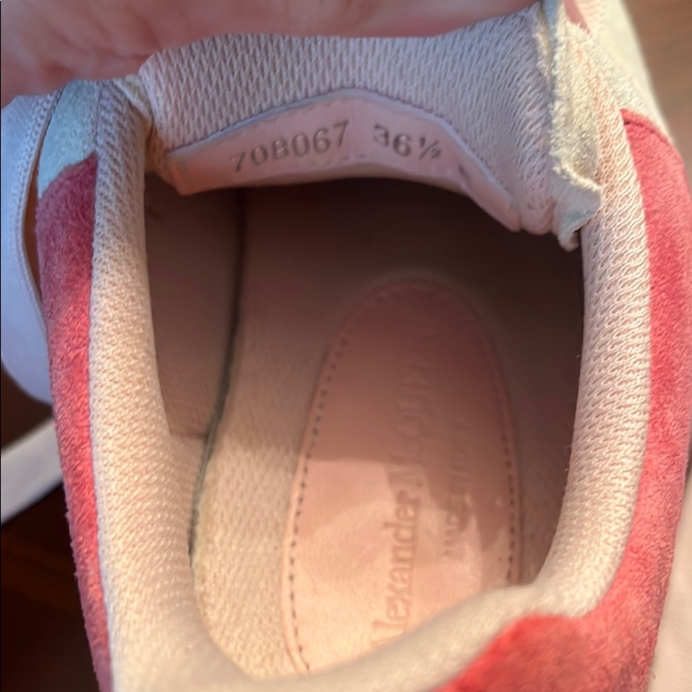 Alexander McQueen Women's Pink and Cream Sneakers - Picture 4 of 8